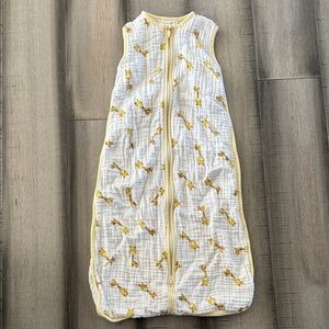 Muslin Giraffe Sleep Sack size XL (2T-4T)